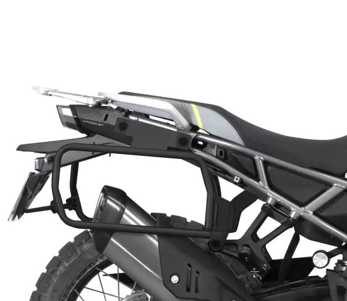 Zestaw montażowy Shad 4P SYSTEM CF MOTO 450 MT 2024