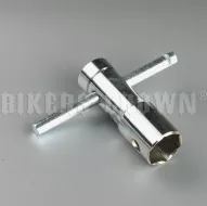 EMGO 84-04100 klucz do rur 74mm