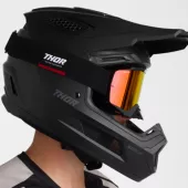 Thor 0110 - 8888 Fleet helma blackout vel. L