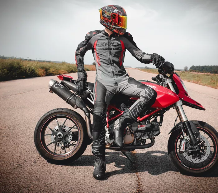 Kask motocyklowy XRC Illustrator matt red