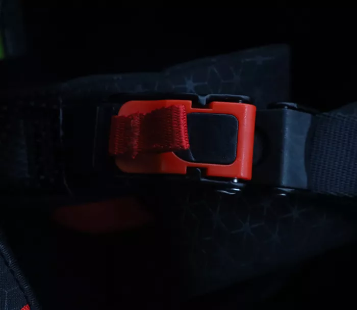 XRC Loomis red/blk/grey/yellow vel. L