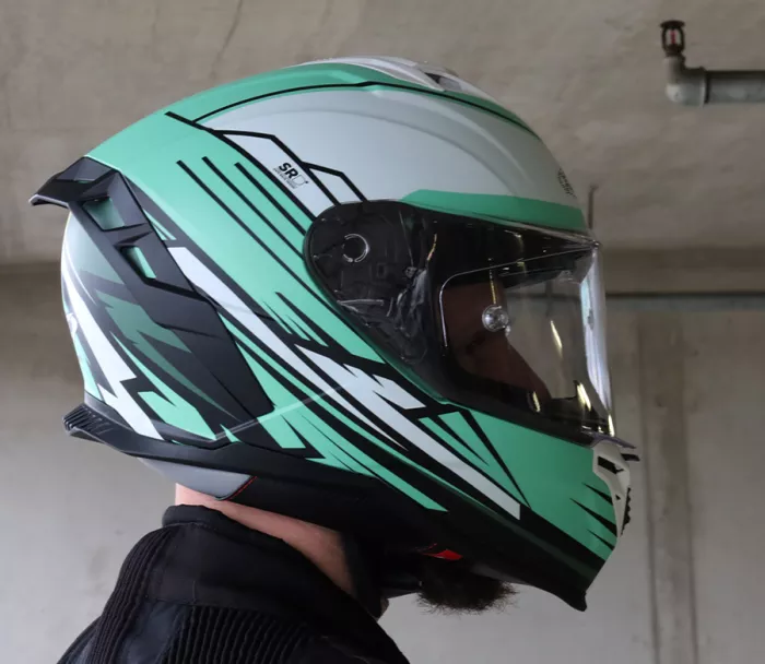 Integralny kask XRC Loomis blk/trqs/dark green/wht