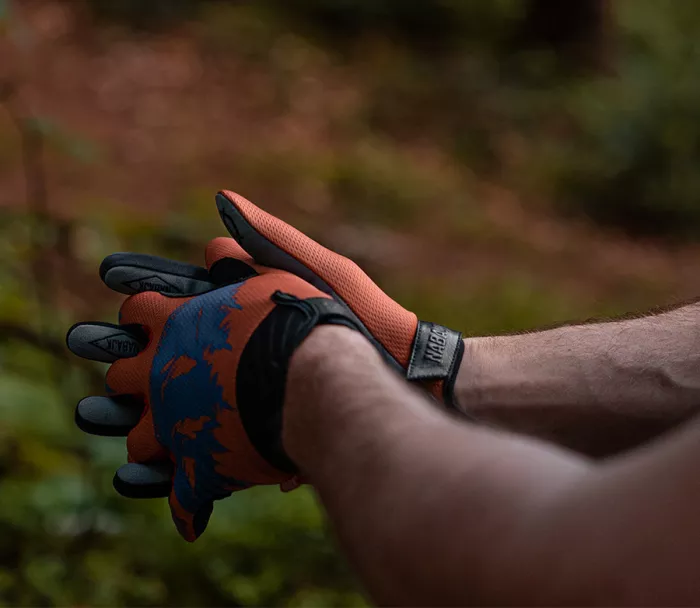 Nabajk Kubba men gloves bronze M