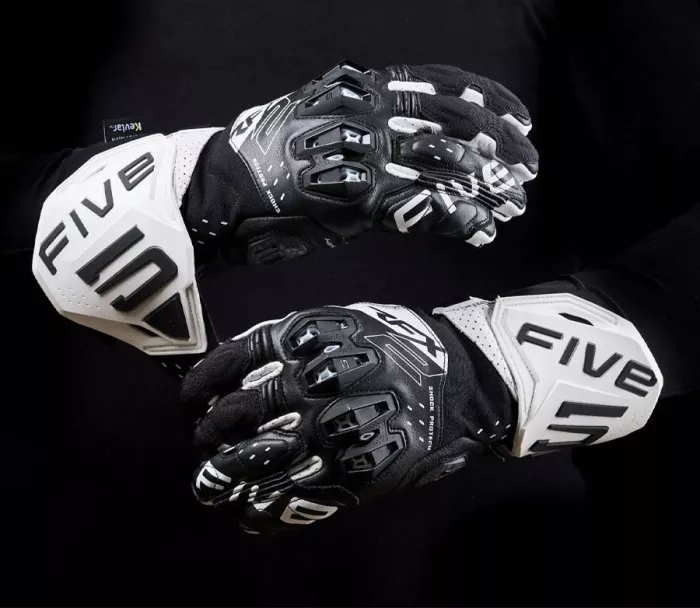 Five RFX2 Evo black/white vel.2XL