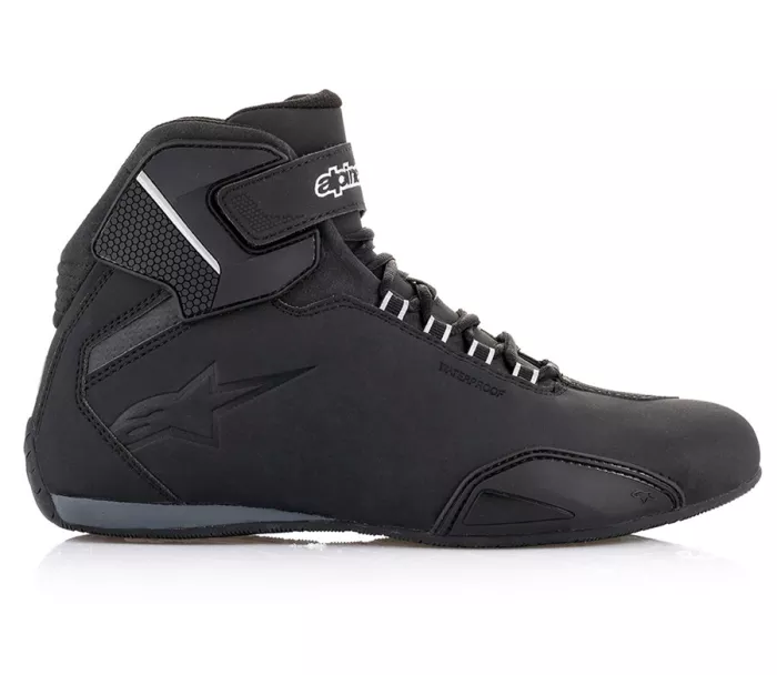 Czarne nieprzemakalne buty Alpinestars Sector