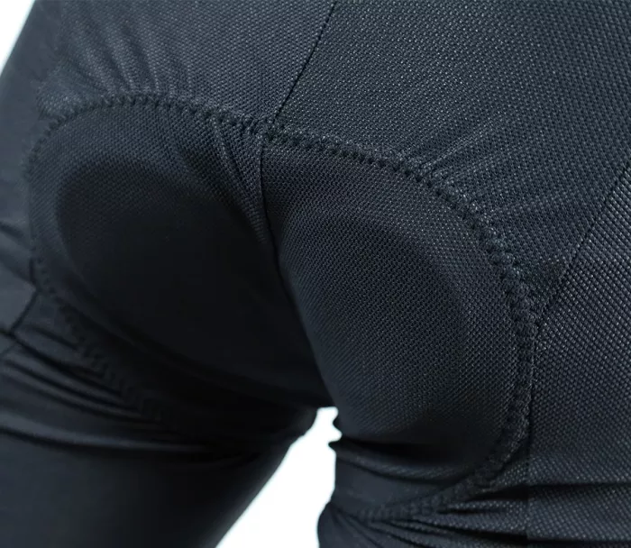 Nabajk Krucajs short gel pad vel. XL