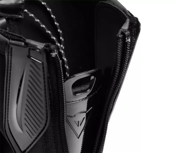 Dainese TORQUE 4 BOOTS BLACK/BLACK vel. 44