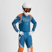 Thor 0110 - 8893 Fleet helma whiteout vel.S